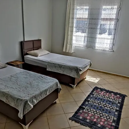 Apartament Fethiye Merkezde Ferah Ve Balkonlu 2+1 Daire *